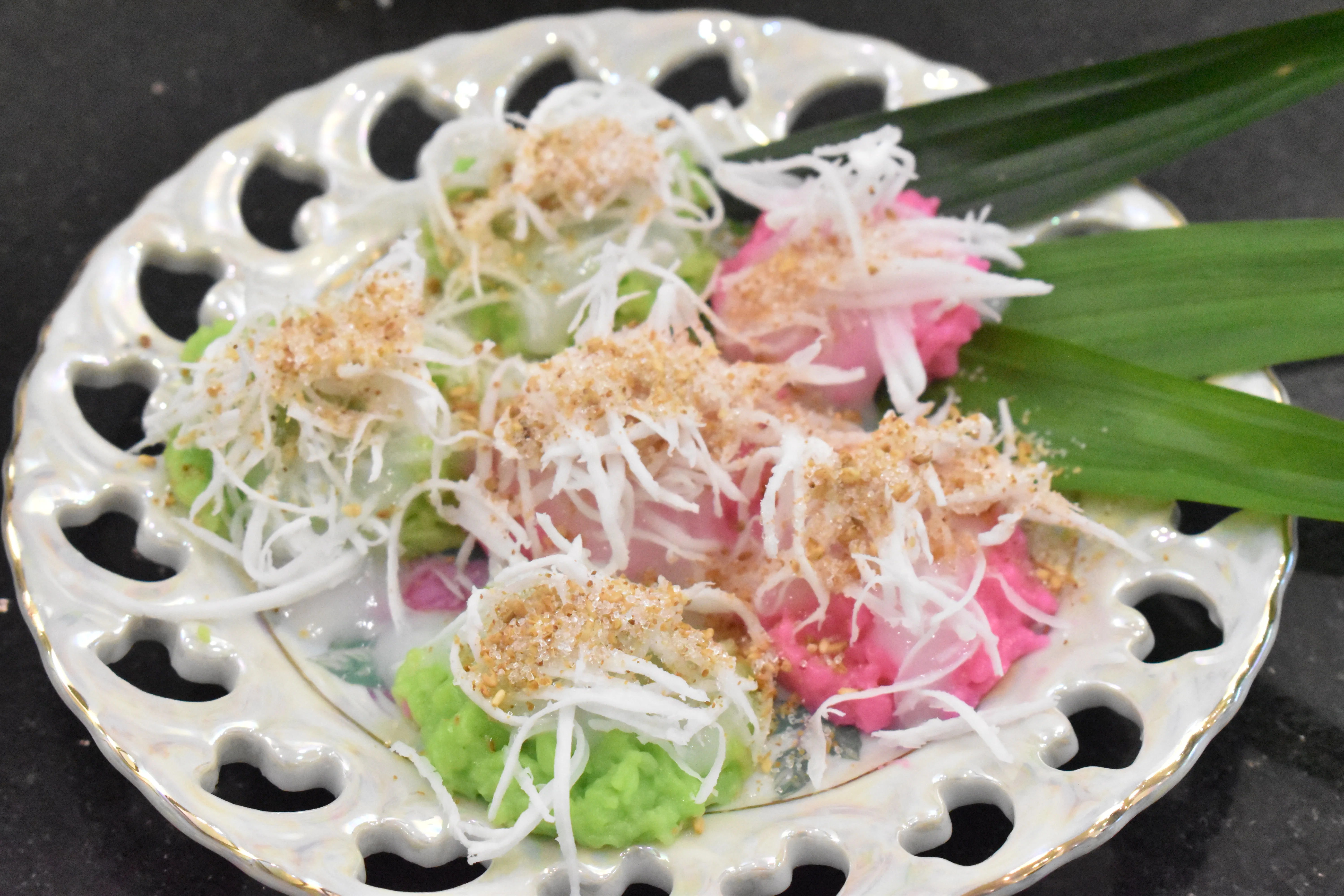 ขนมเรไร