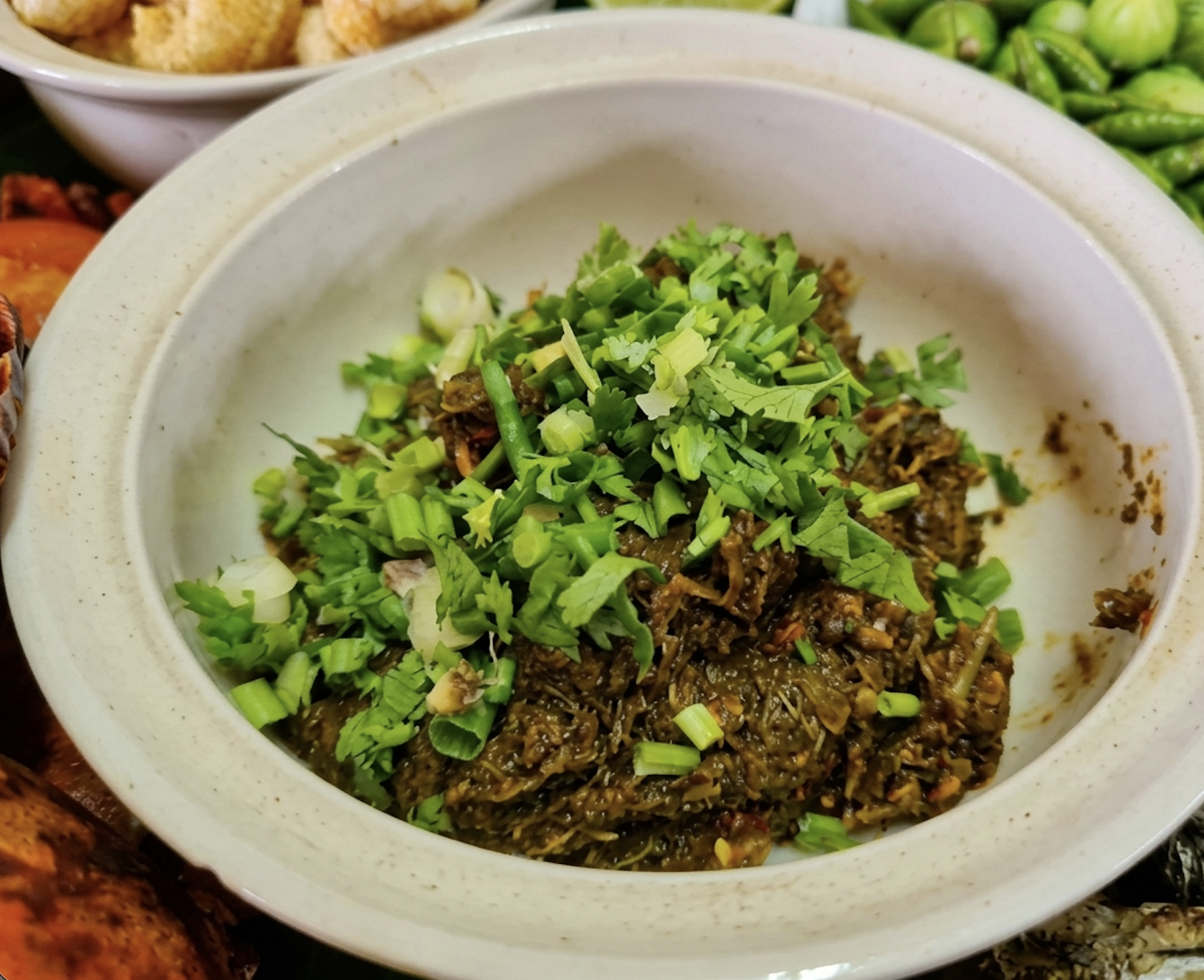 ยำไกน้ำของ (สาหร่ายแม่น้ำโขง)
